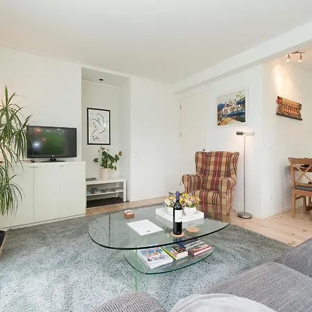 Peaceful Dune Retreat With Garden Prázdninový dům