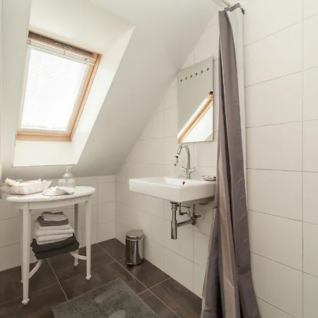 Peaceful Dune Retreat With Garden Prázdninový dům