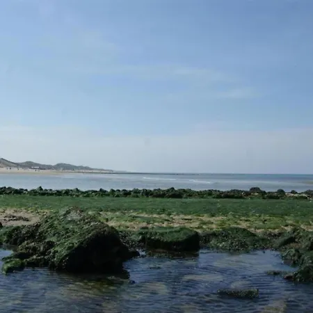 Prázdninový dům Peaceful Dune Retreat With Garden *