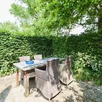 Peaceful Dune Retreat With Garden סחורל
